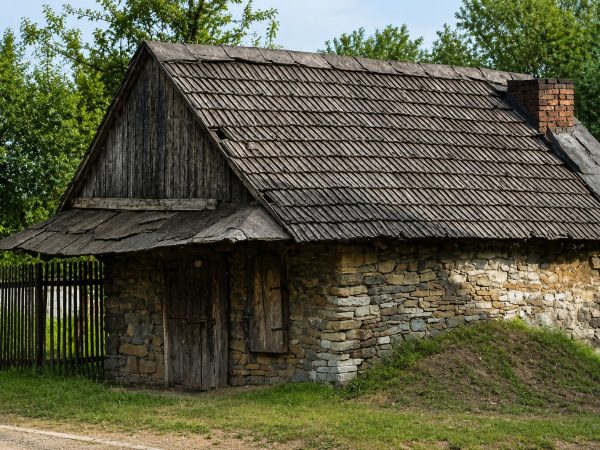 Kozy w kolorze – stara kuźnia