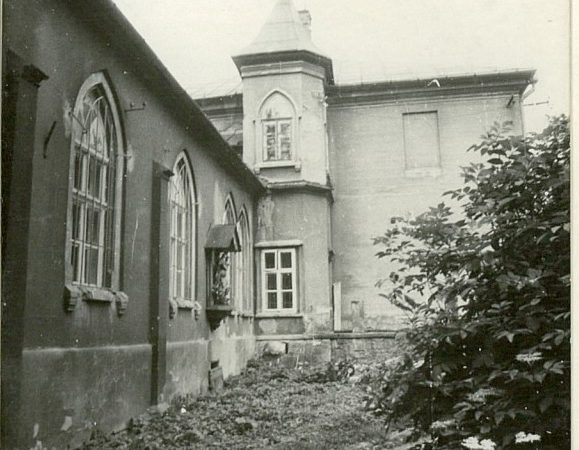 Dawna kaplica pałacowa w Kozach